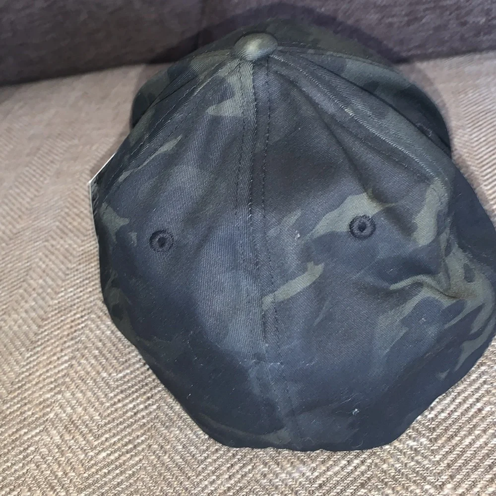 New with Tags Yupoong Sgt Golf Golf is Hell mulitcam Hat size L/XL. Very nice.